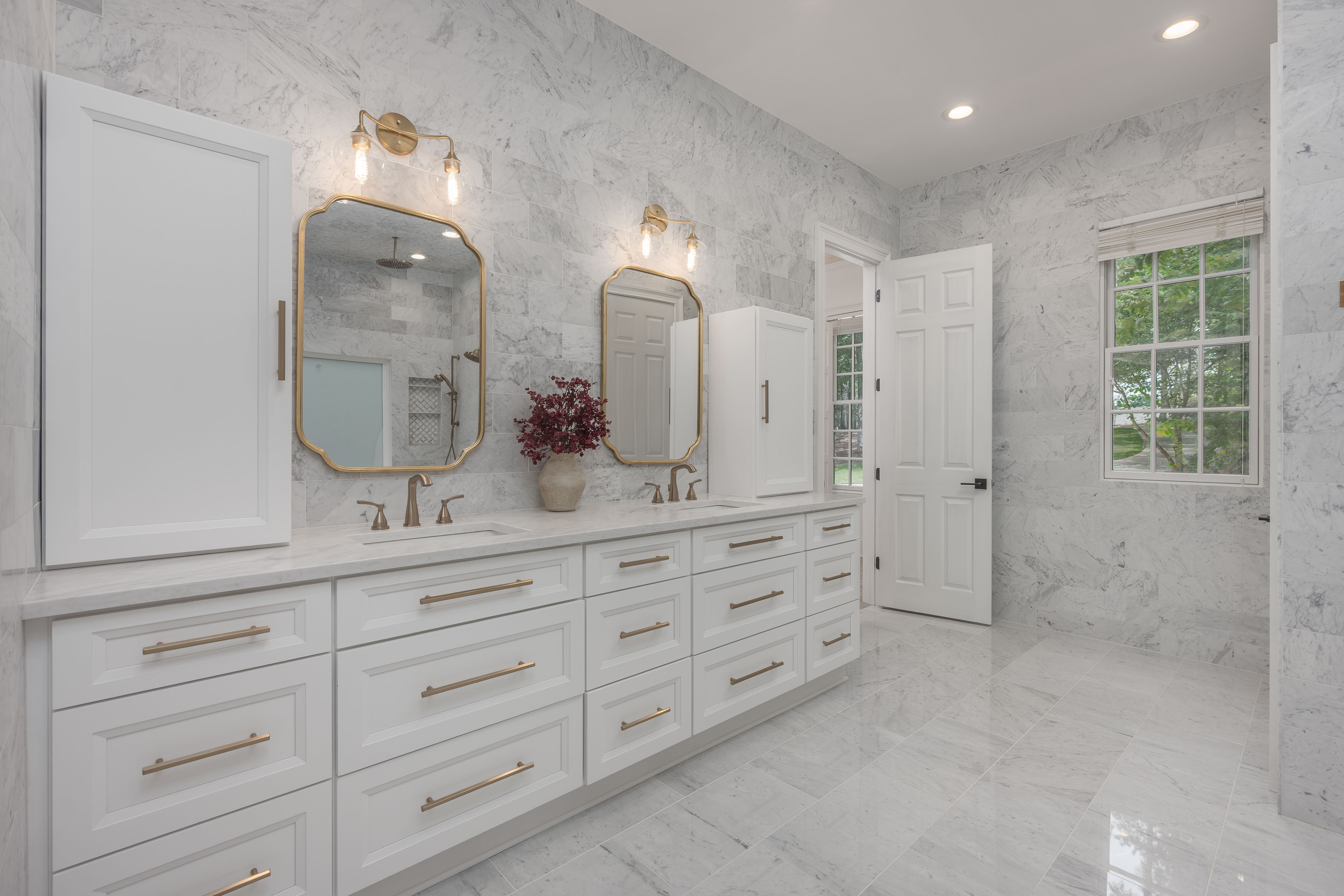 137 Barrington Hall Drive image 21